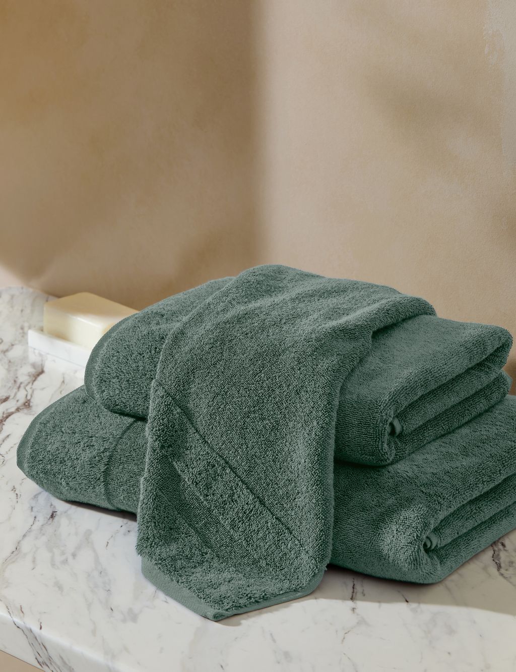 Ultimate Turkish Cotton Towel 1 of 5