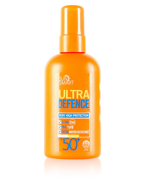 Ultra Defence Spray SPF50+ 200ml Image 1 of 1