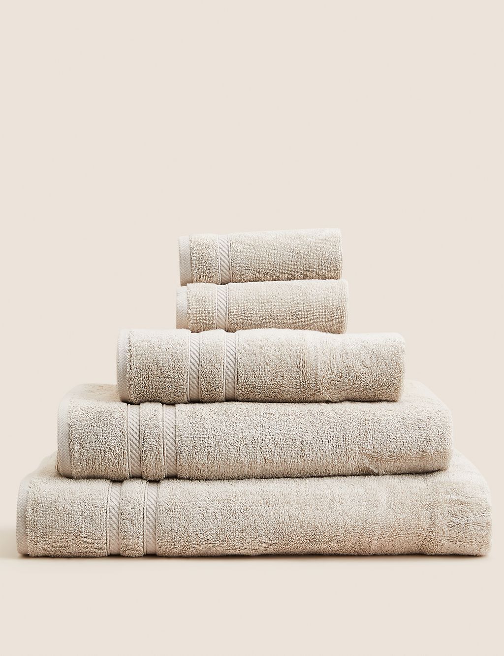 Ultra Deluxe Cotton Rich Towel with Lyocell 3 of 5