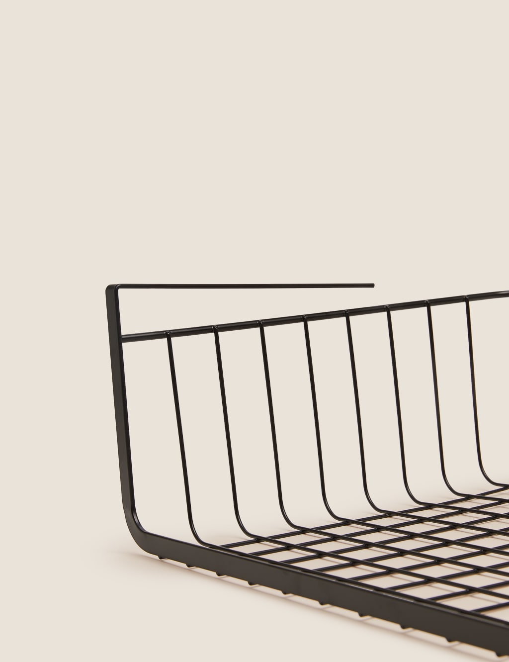 Wire under clearance shelf storage
