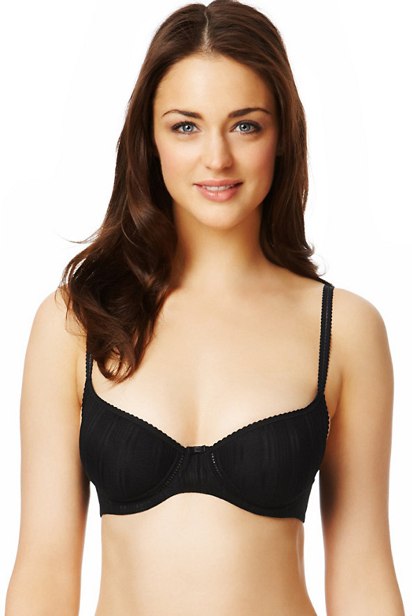 Underwired Light As Air™ Balcony A-DD Bra Image 1 of 1