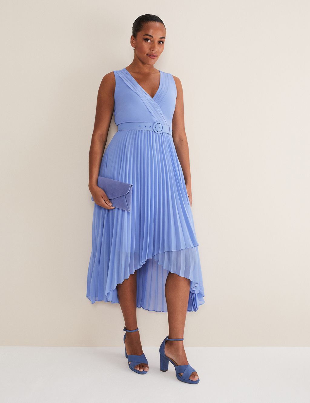 V-Neck Belted Pleated Midaxi Tea Dress 3 of 6