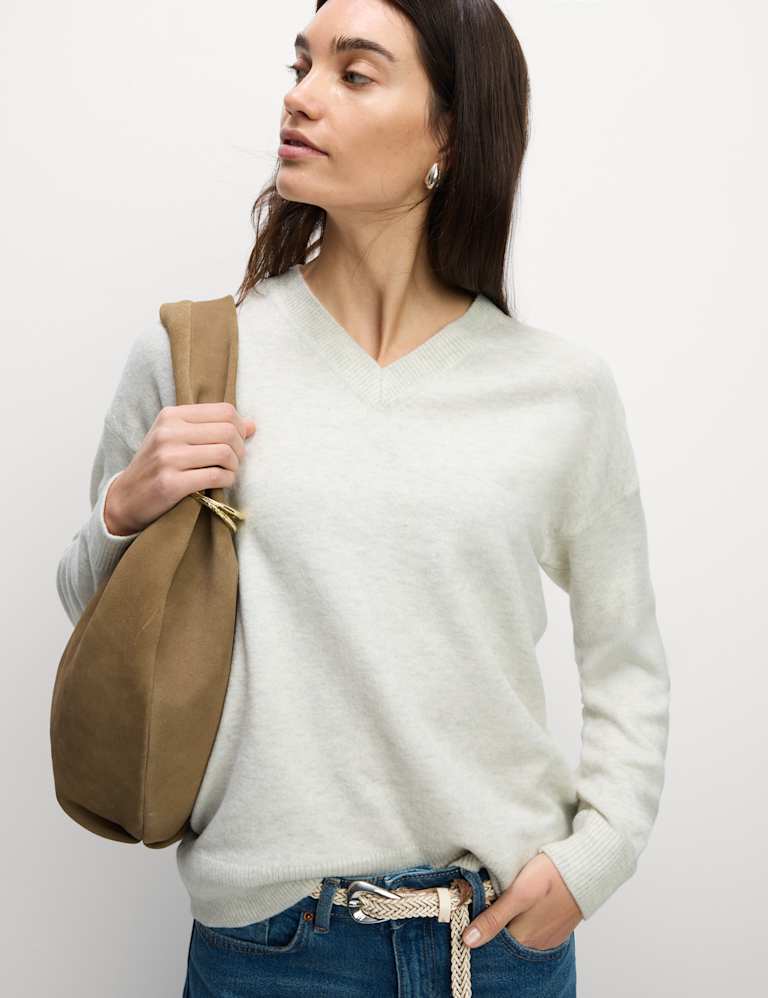 M&s v neck jumpers clearance