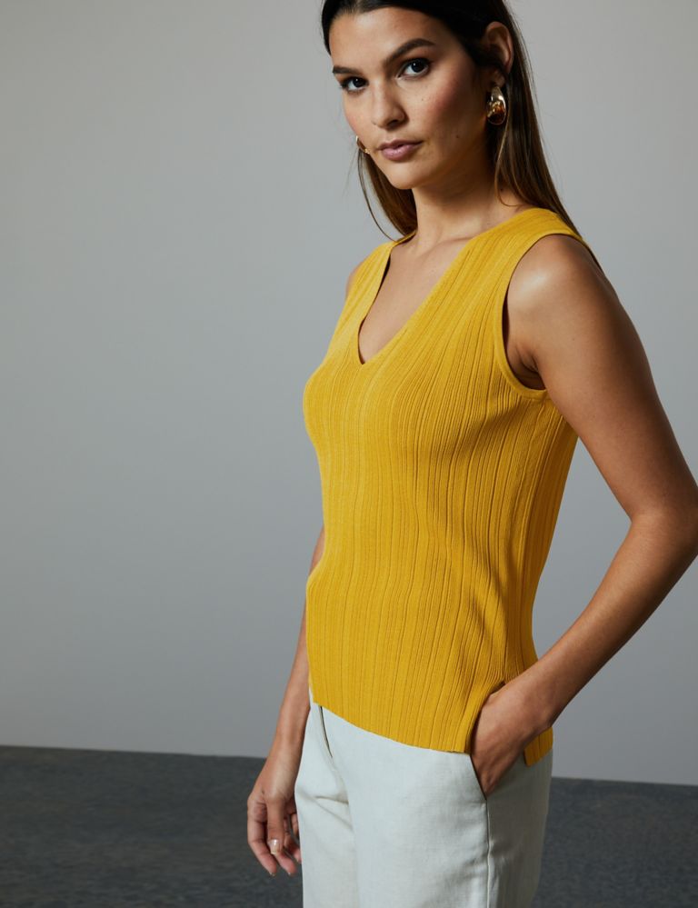 V-Neck Knitted Top 3 of 4