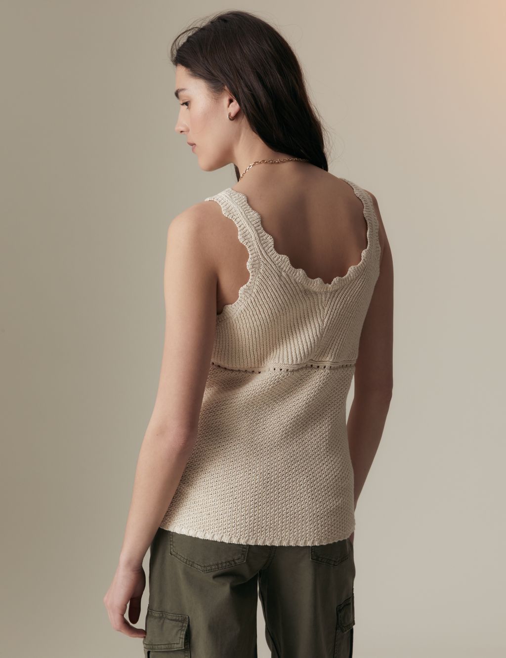 V-Neck Knitted Vest with Linen 6 of 6