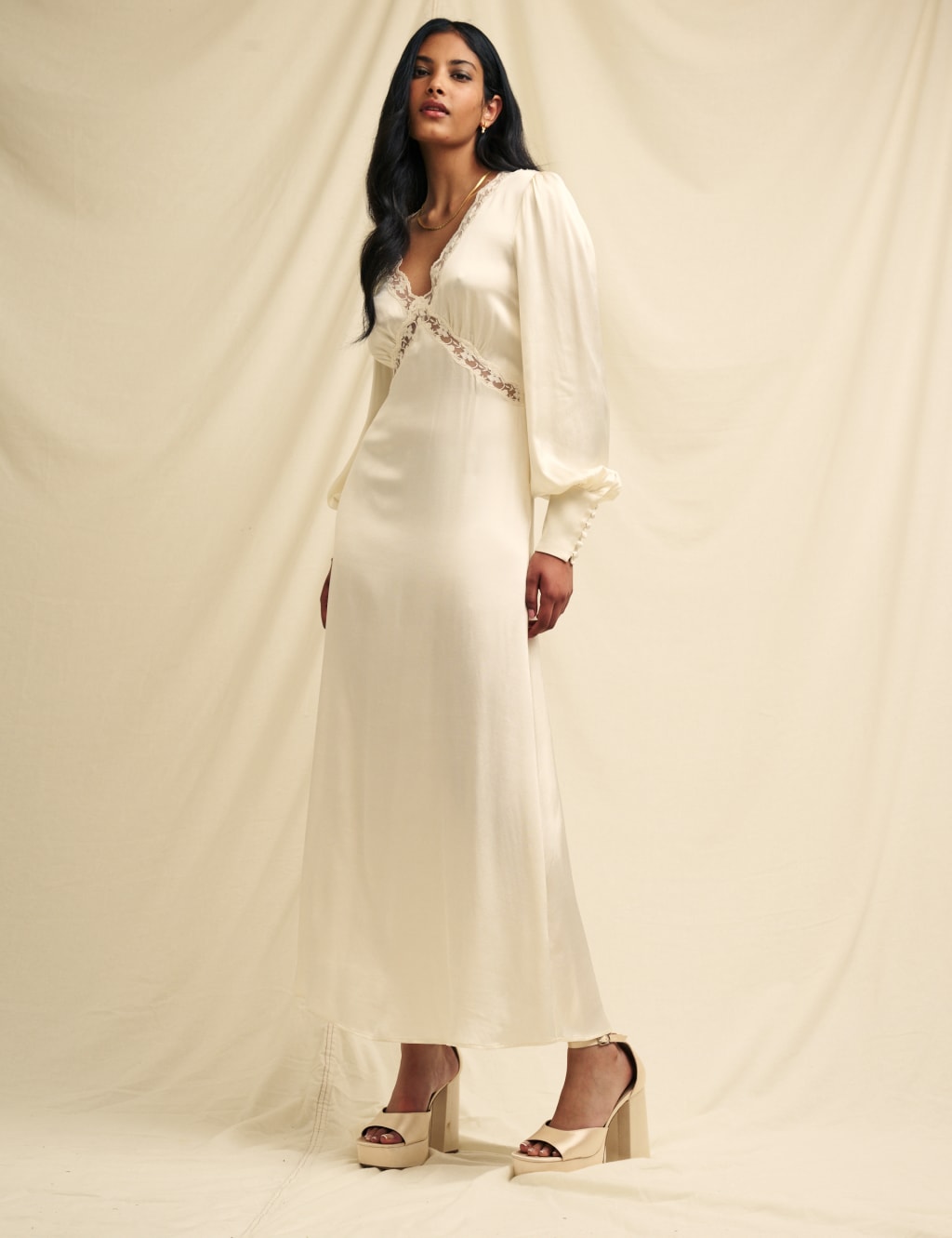 Lace insert midi dress discount