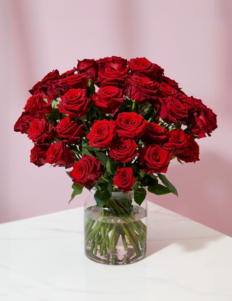 Valentine's Luxury Red Rose Bouquet 1 of 5