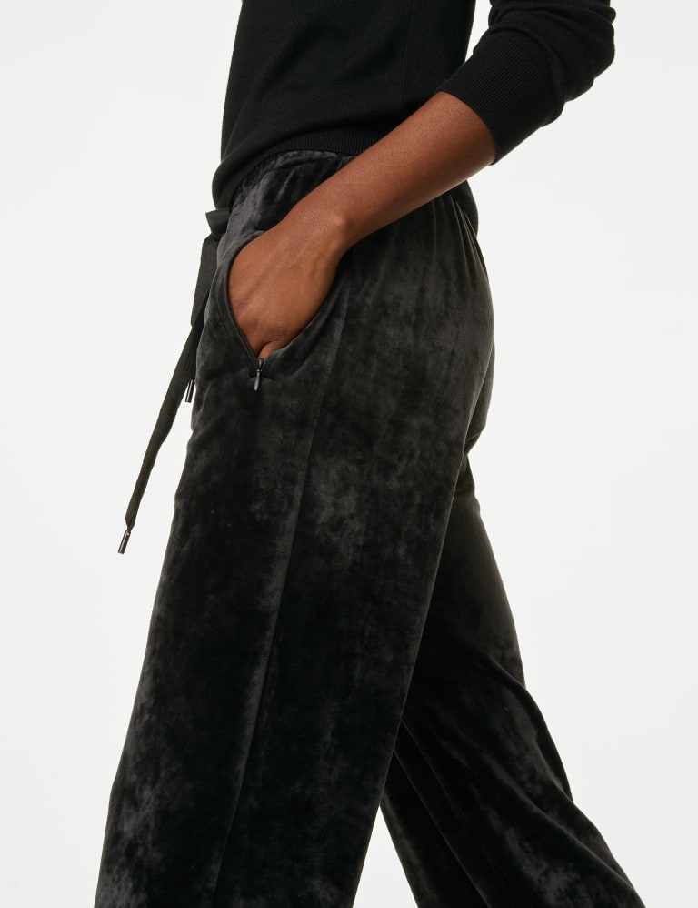 Cropped Women's Velvet Trousers with Elastic Waiste & Pockets