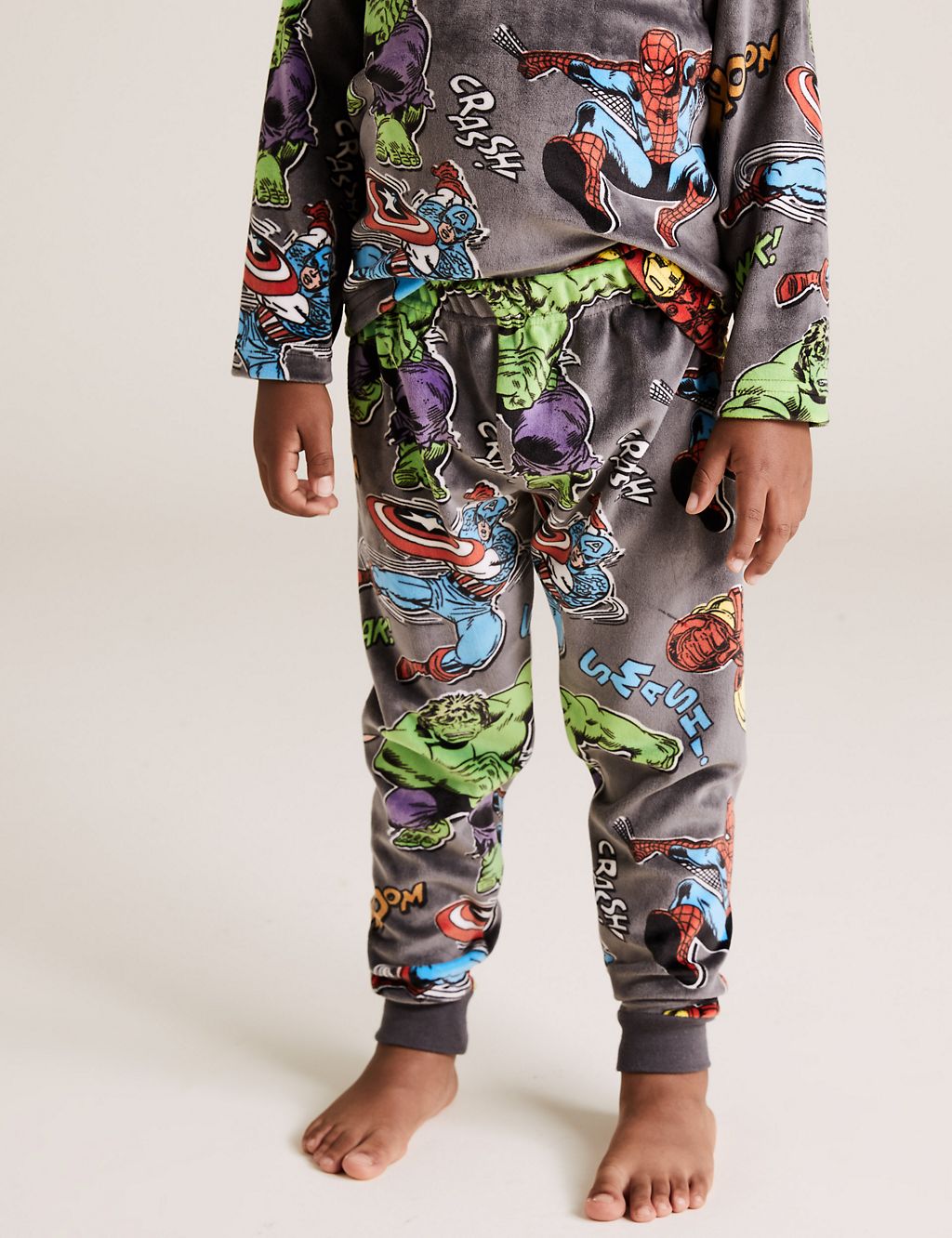 Velour Marvel™ Pyjama Set (2-8 Yrs) 4 of 4