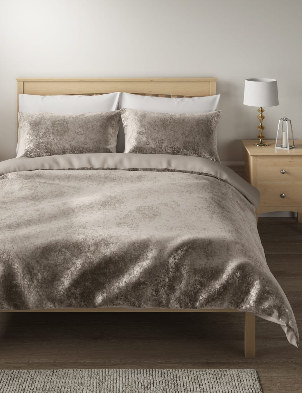 Velvet Bedding Set 3 of 4