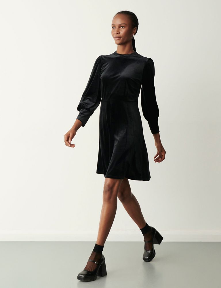 Buy Juniors Textured Night Dress with Hood and Long Sleeves Online