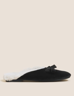 White company velvet discount slippers