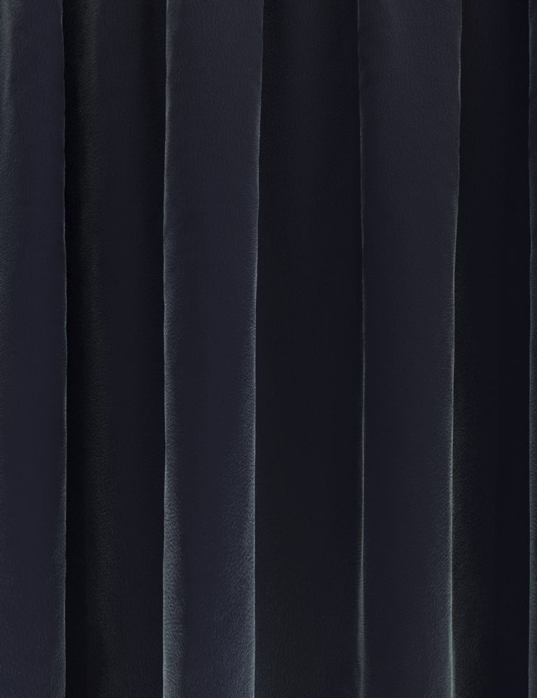 Velvet Pencil Pleat Ultra Temperature Smart Curtains 2 of 8