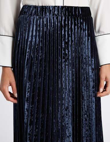 Velvet Pleated A-Line Midi Skirt 4 of 5