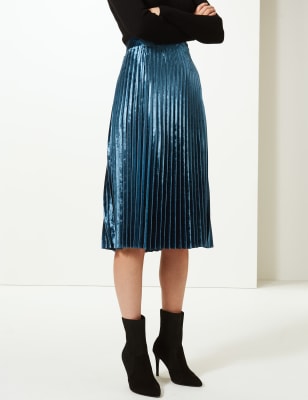 marks and spencer velvet pleated skirt