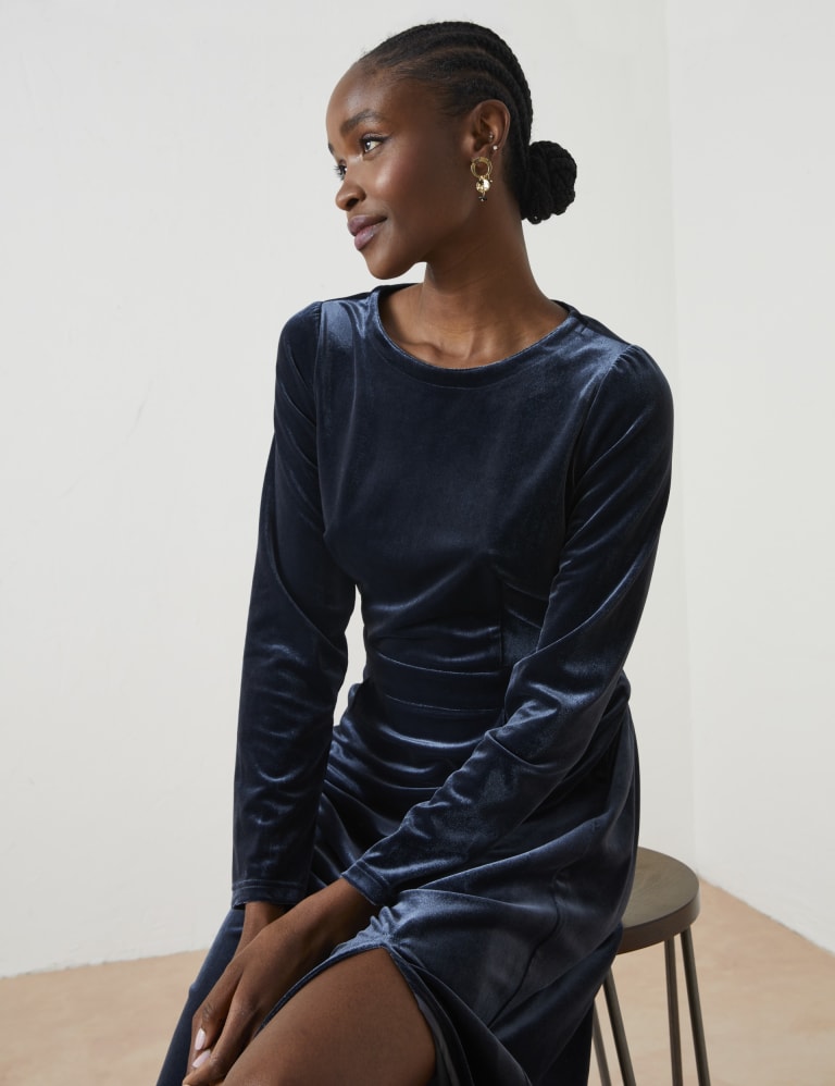 Blue velvet midi clearance