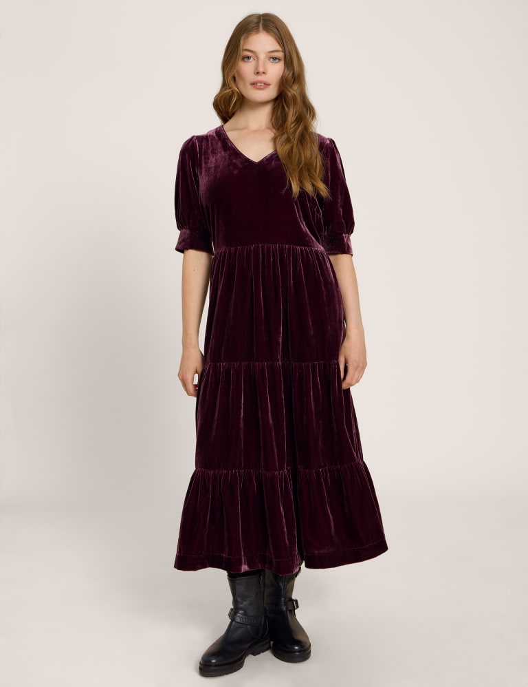 White stuff hot sale velvet dress