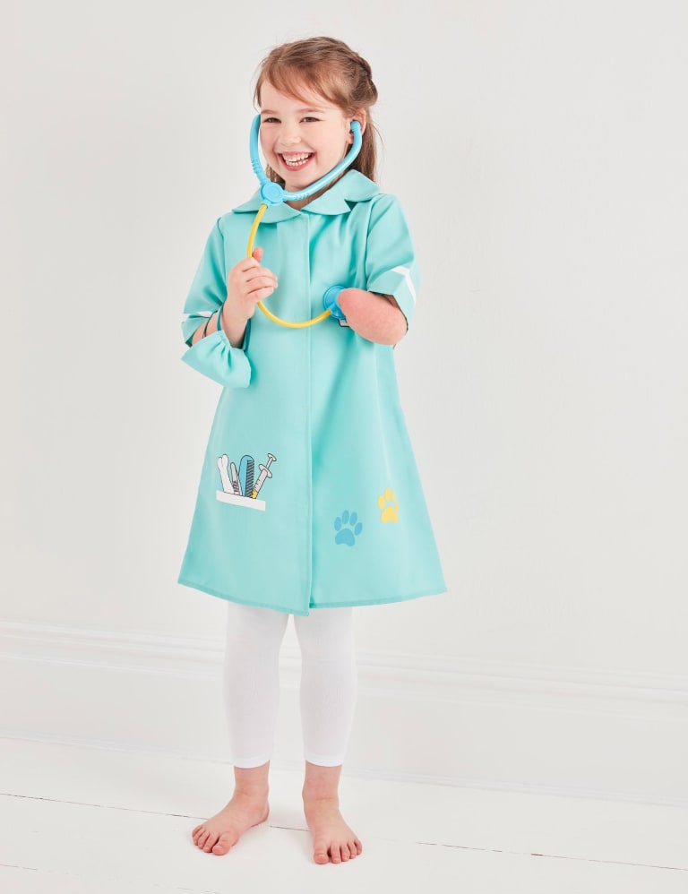 Child vet costume best sale