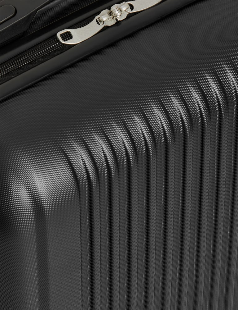 M&s discount hand luggage