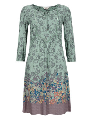 Vintage Style Floral Tunic Dress Image 2 of 4