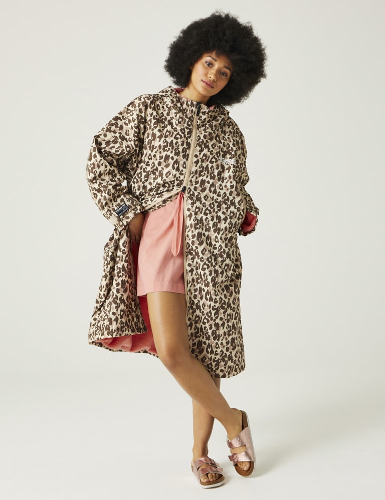 Waterproof Animal Print Changing Robe Regatta M&S