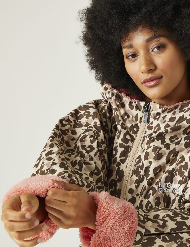 Waterproof Animal Print Changing Robe Regatta M&S