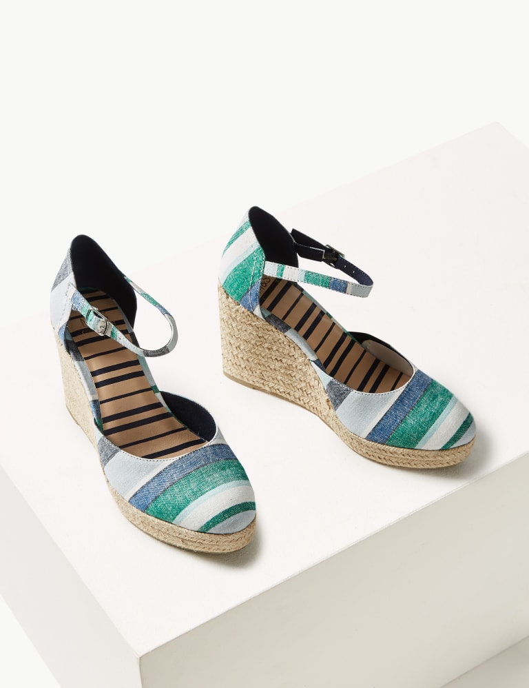 Almond clearance toe espadrilles