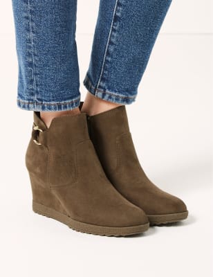 wedge heel boots