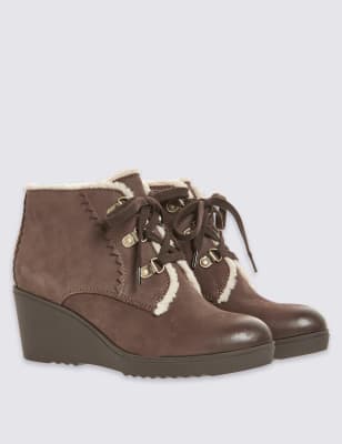 marks and spencer ankle boots footglove