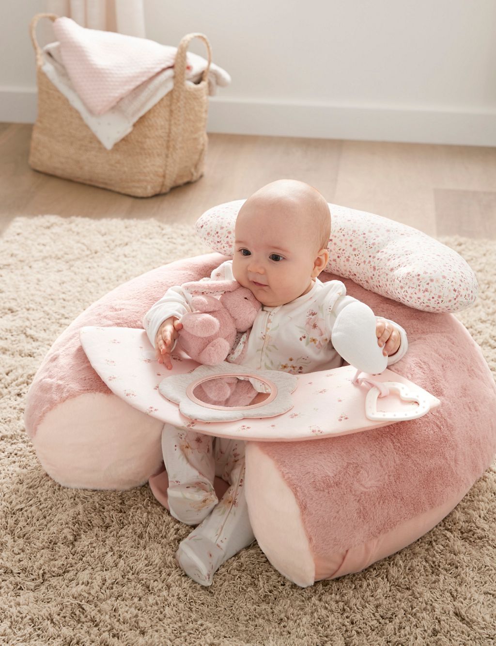 Welcome to the World Sit & Play Floor Seat (6 Mths) 4 of 6