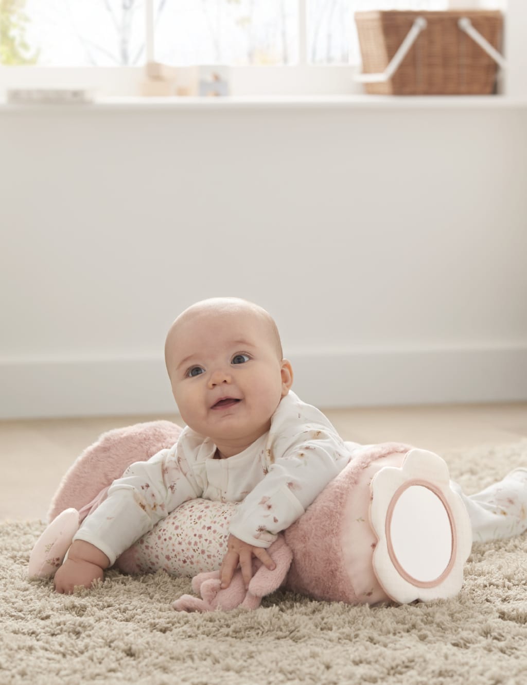 Baby tummy time rocker 2025