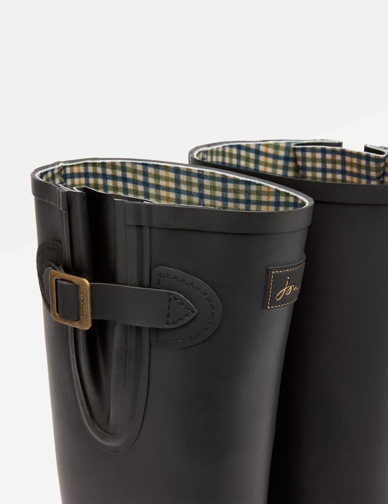 Wellies