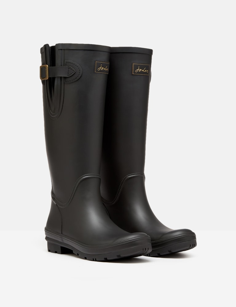 M&s wellington deals boots