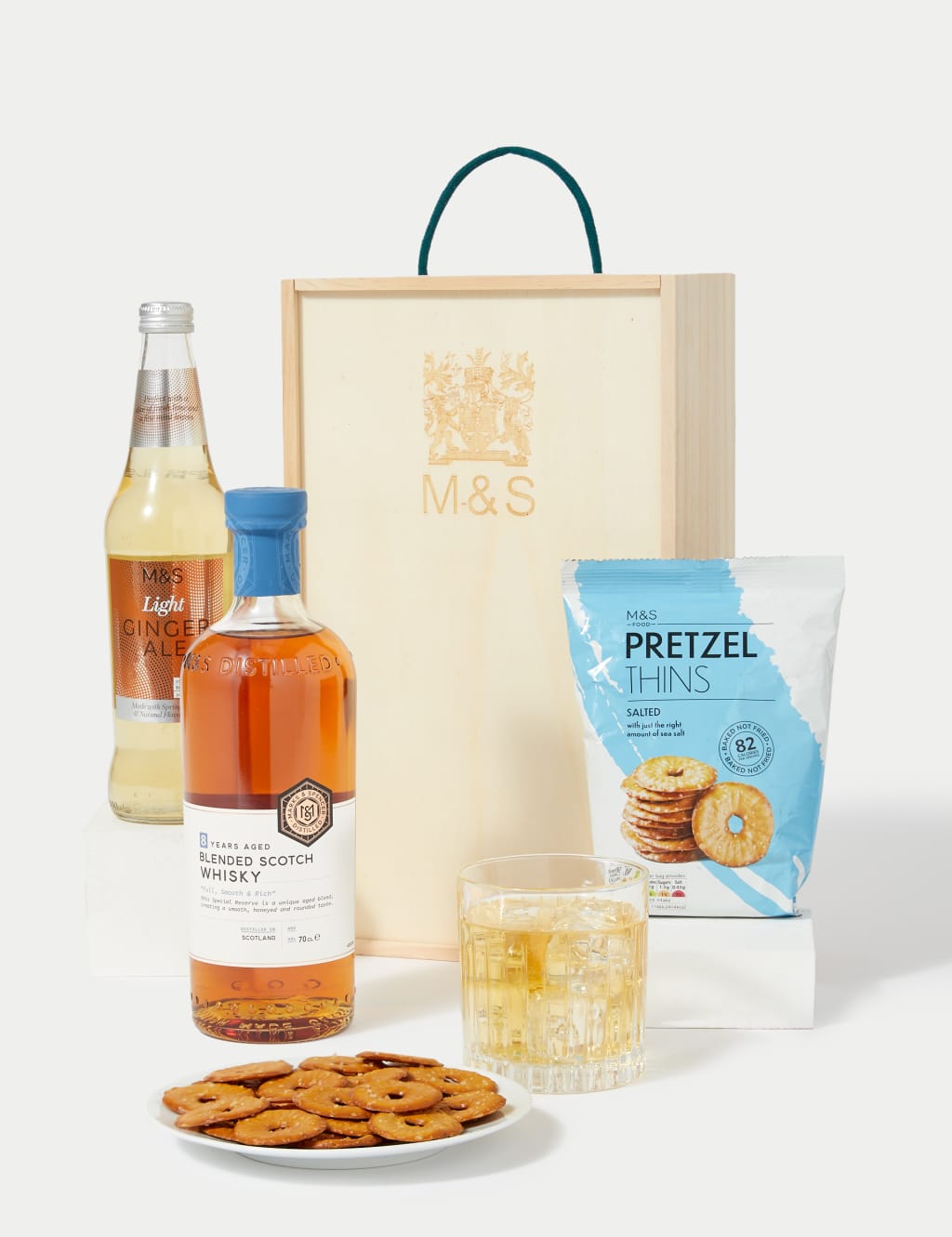 Whisky Pairing & Nibbles Gift Set M&S