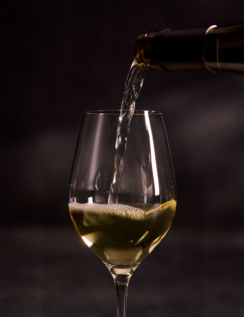 White Wine & Chocolate Gift Box M&S