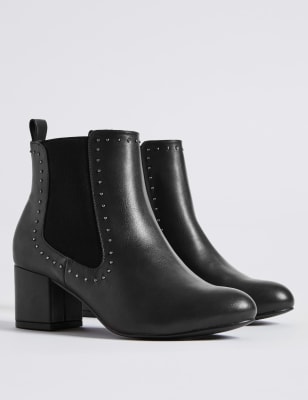 Stud detail 2024 ankle boots