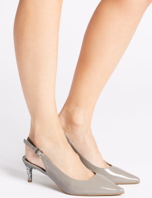 wide fit kitten heel court shoes