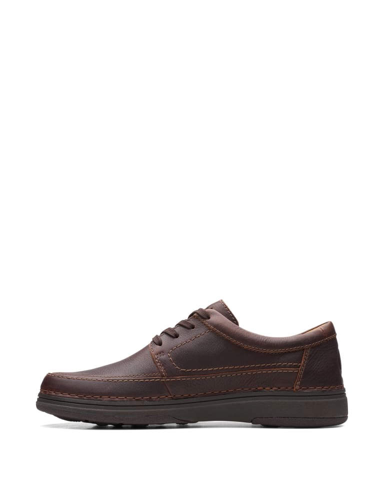 Wide Fit Leather Casual Shoes CLARKS M S