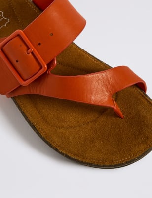 sandals with leather footbed