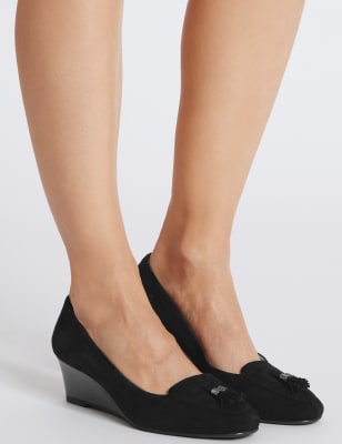 Wedge court shoes deals wide fit