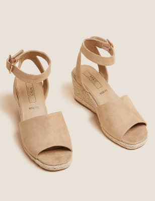 espadrilles for wide feet