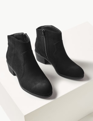 Wide fit clearance western ankle boots