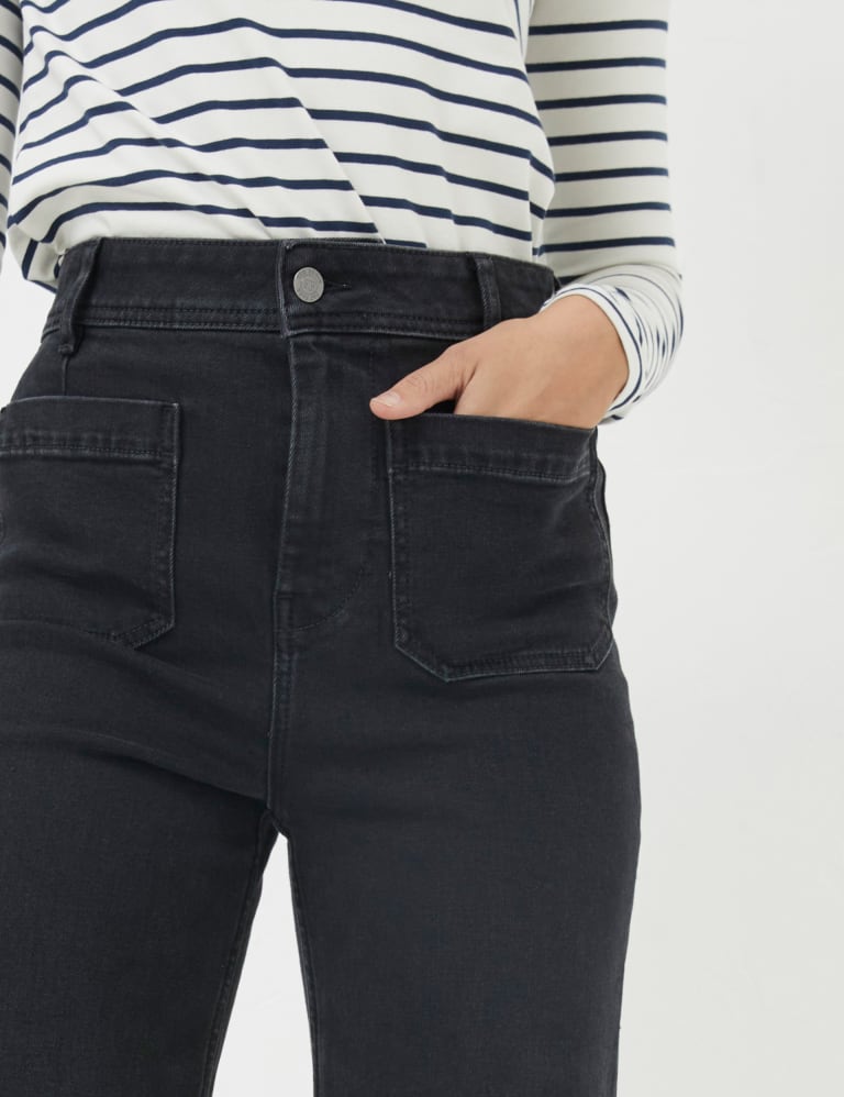 Wide Leg Cropped Jeans