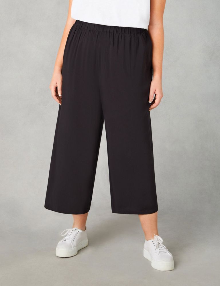Wide Leg Cropped Trousers 4 of 5