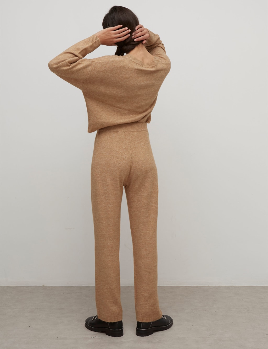 クーポンで半額☆2280円！ Deuxieme Classe Stanning knitpants Camel