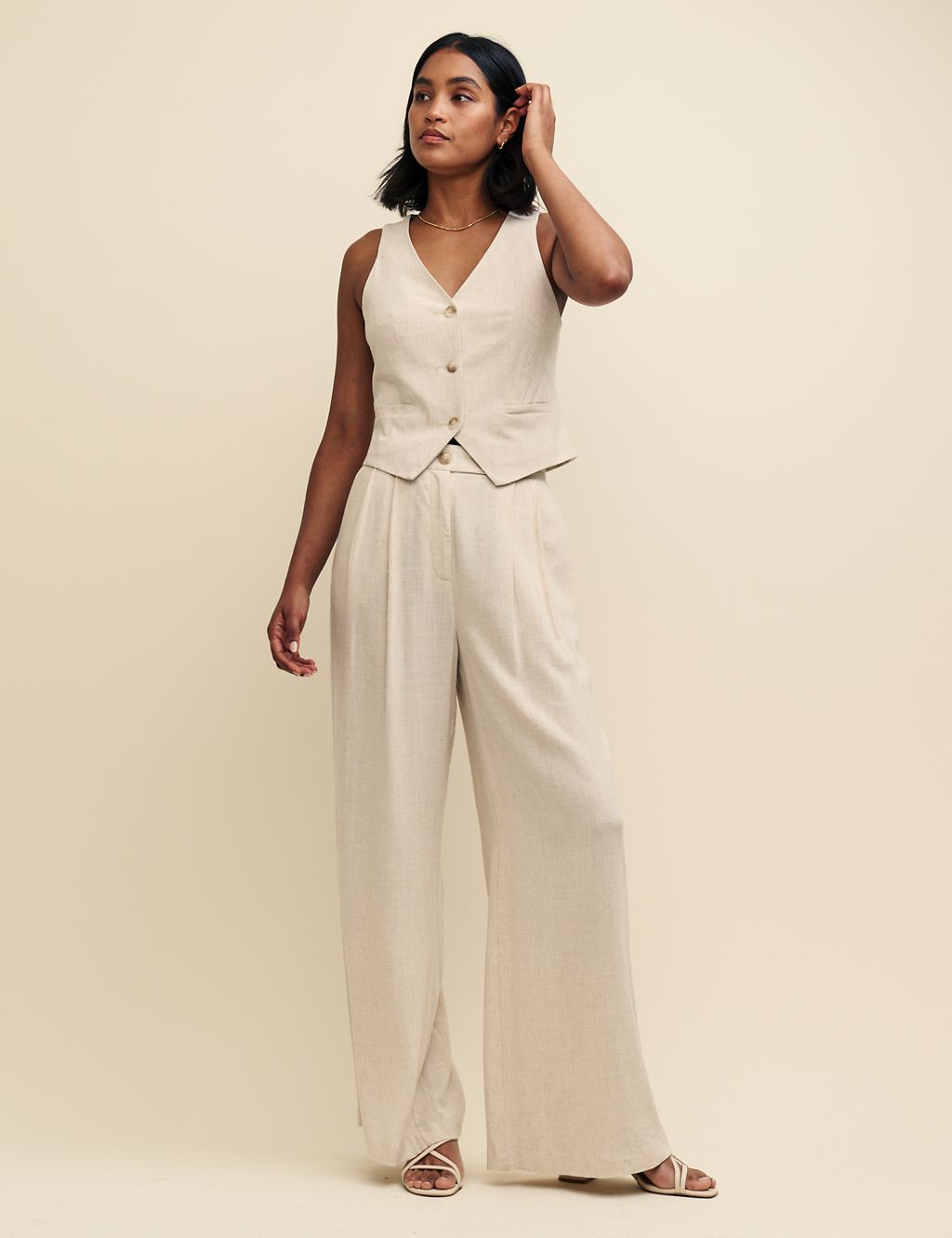 Wide Leg Trousers with Linen 2 of 4