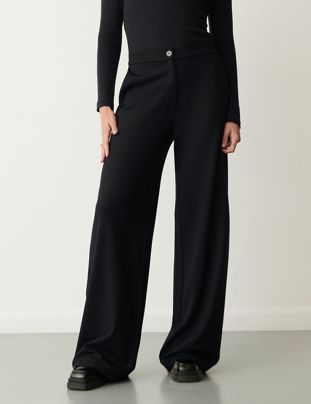 Wide Leg Trousers 4 of 4