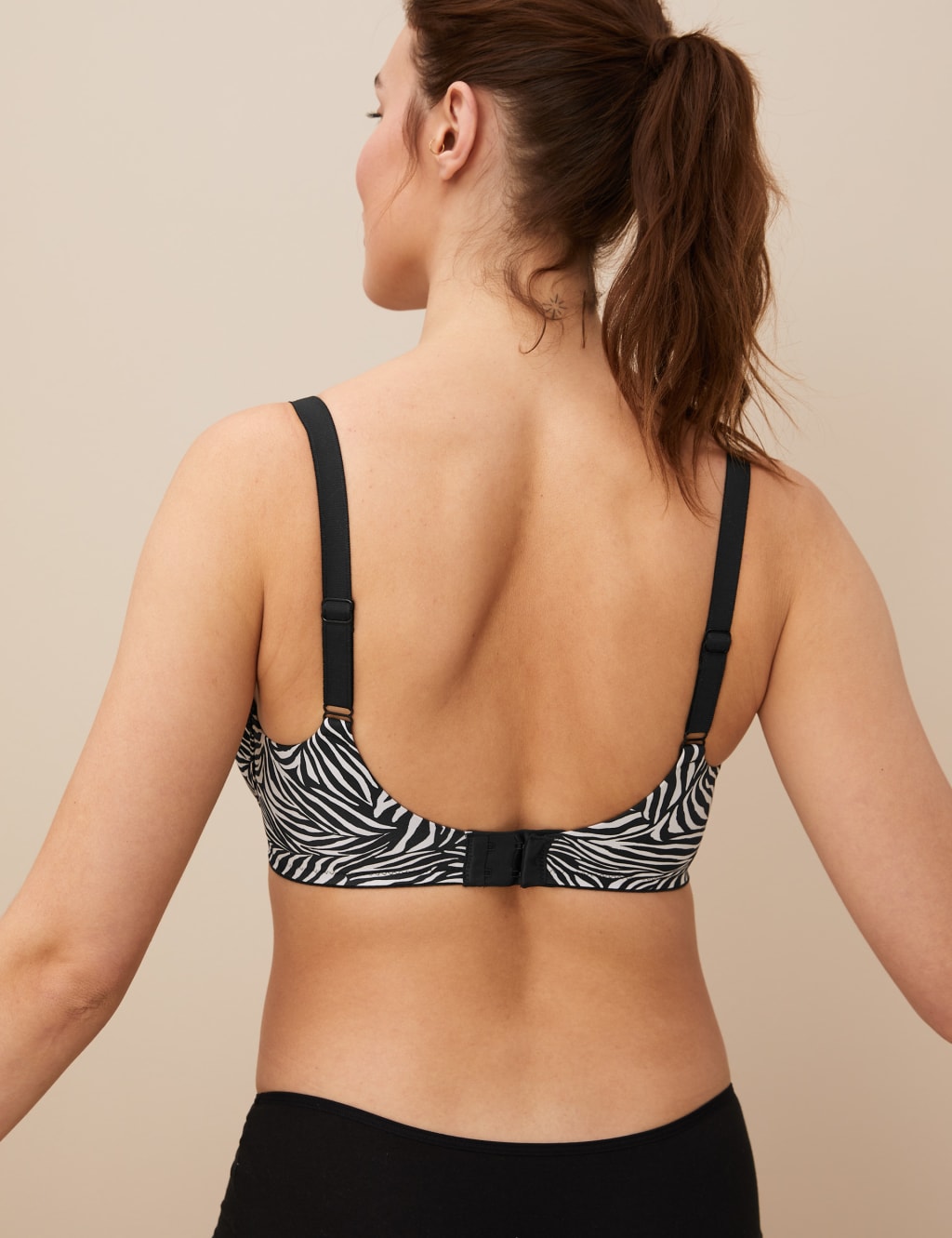 Wild Blooms Full Cup Minimiser Bra C-H 4 of 6
