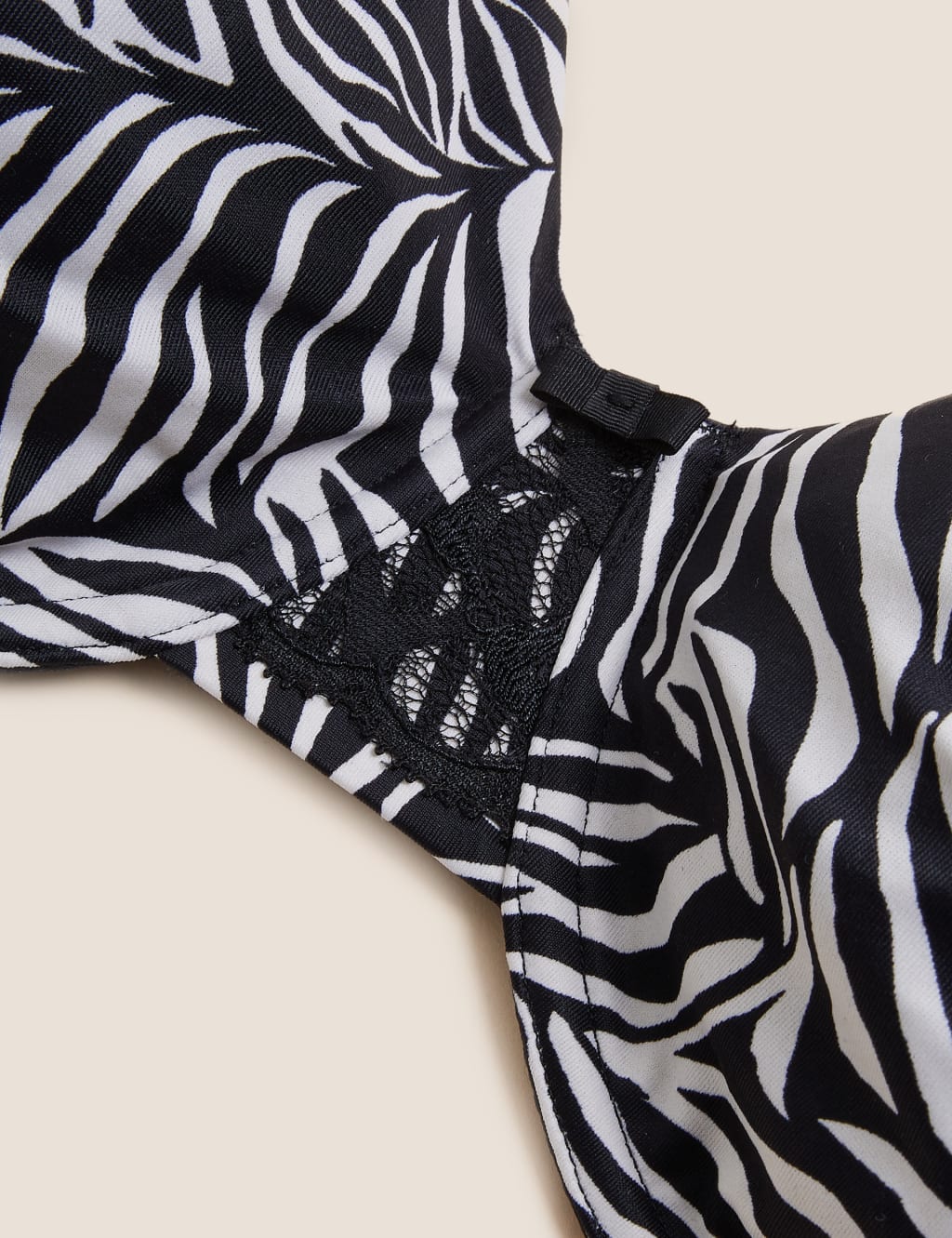 Wild Blooms Full Cup Minimiser Bra C-H 5 of 6
