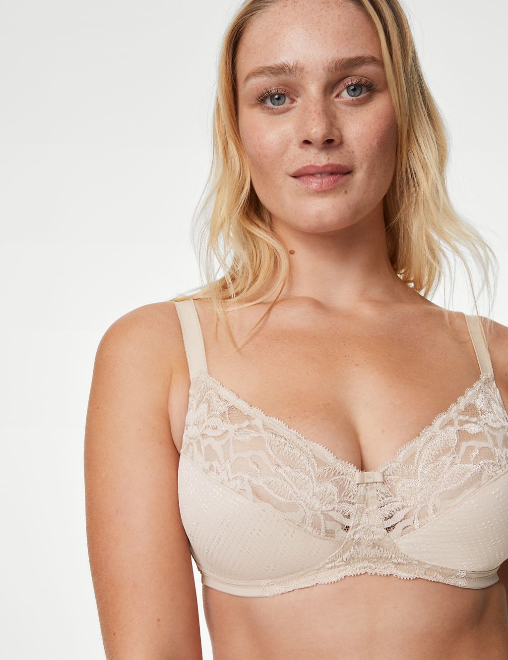 Wild Blooms Non-Padded Full Cup Bra A-E 2 of 8